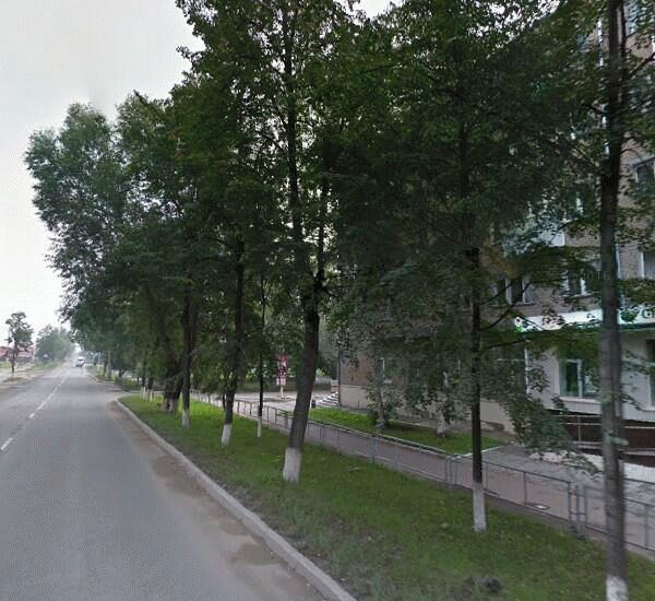 Отделение Сбербанка России по адресу ул. Республики,  8